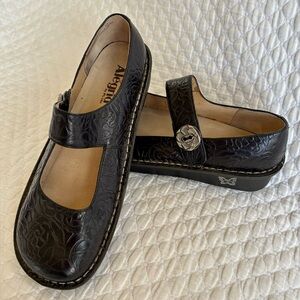 Alegria Black Paloma Yeehaw Embossed Mary Jane Clog